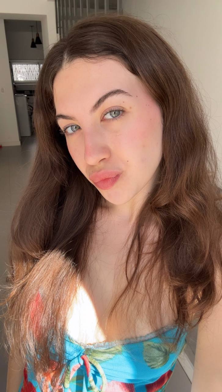 Nude girl Amber in Tiruchchirappalli