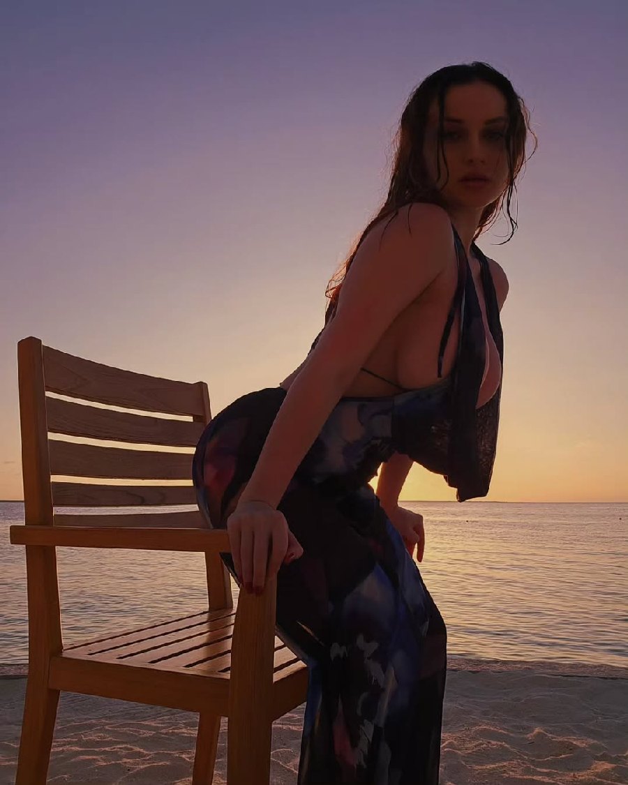 Sexy girl Miranda Faith nude in Tiruchchirappalli